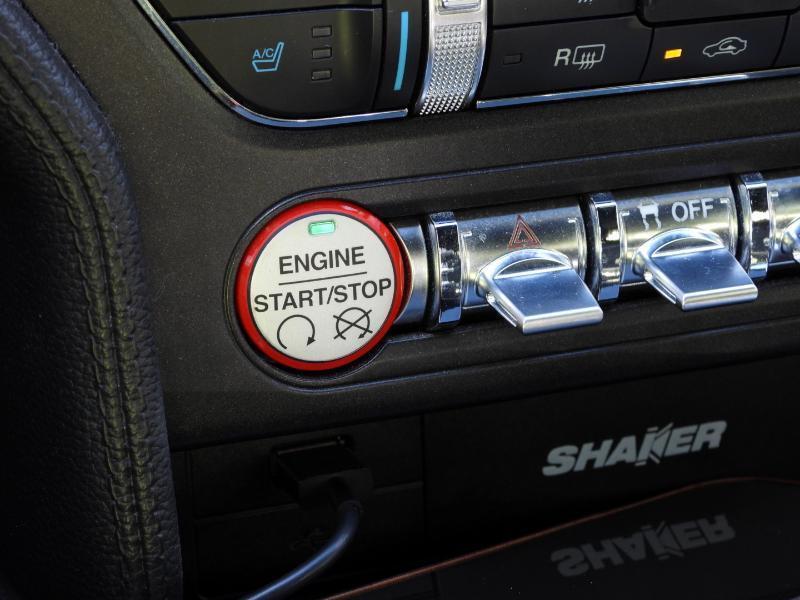 Ford Mustang GT Premium Coupe 2017