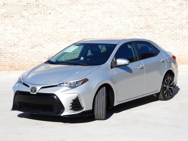 Toyota Corolla SE 4D Sedan 2017