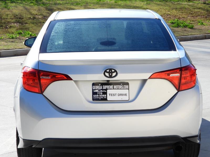 Toyota Corolla SE 4D Sedan 2017