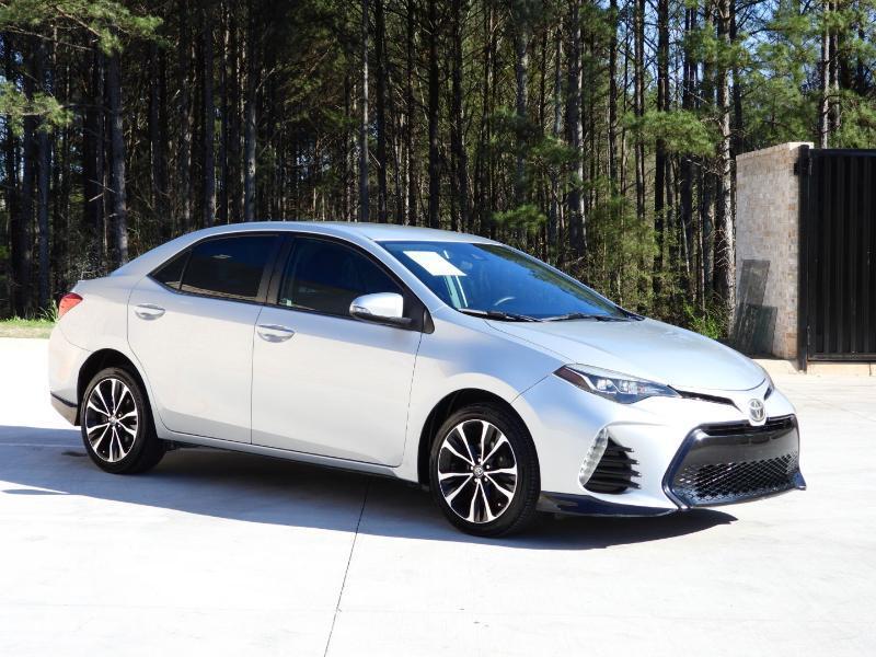 Toyota Corolla SE 4D Sedan 2017