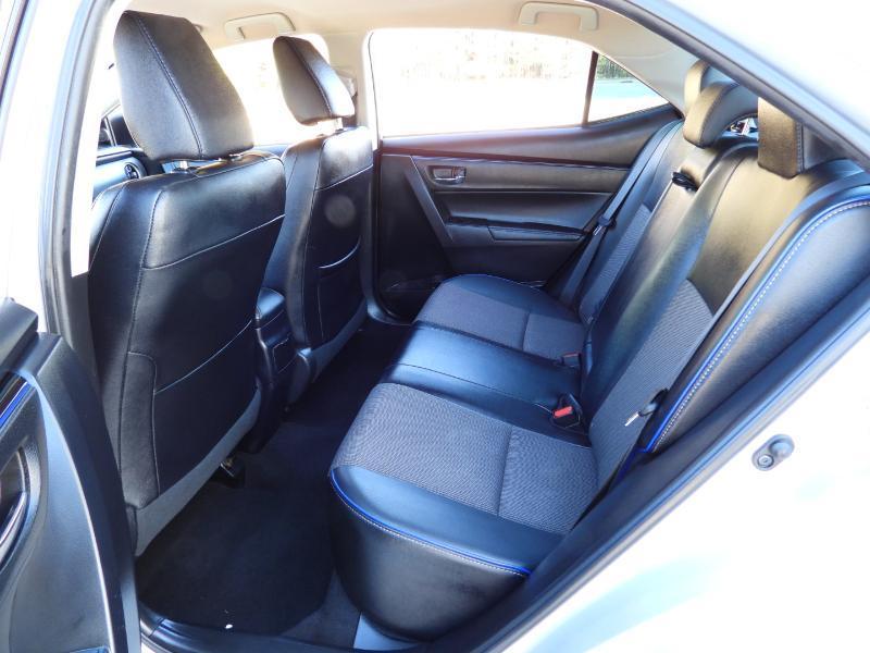 Toyota Corolla SE 4D Sedan 2017