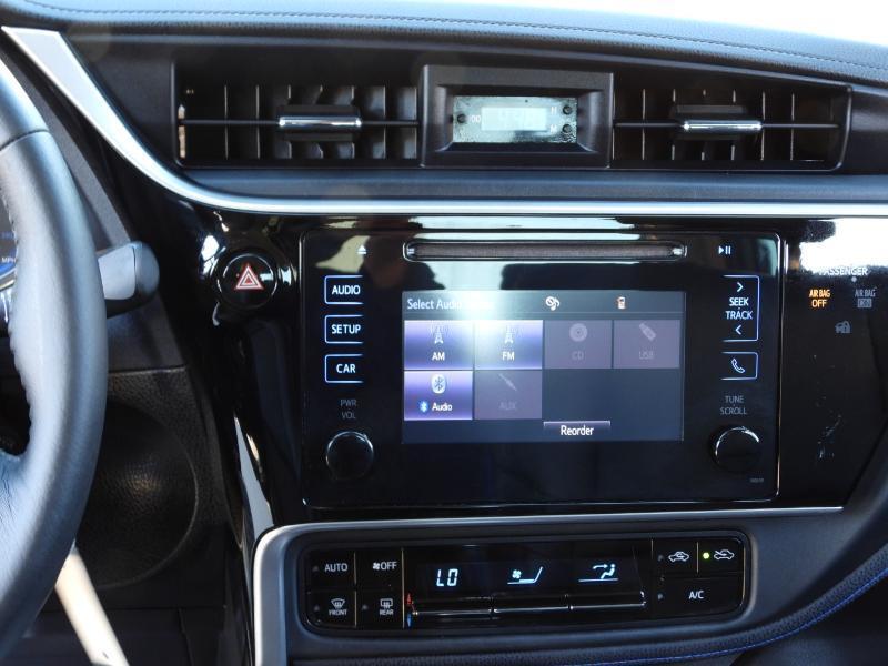 Toyota Corolla SE 4D Sedan 2017