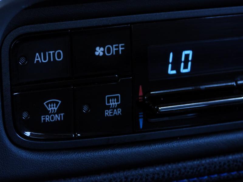 Toyota Corolla SE 4D Sedan 2017