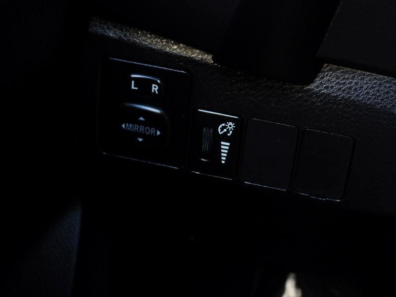 Toyota Corolla SE 4D Sedan 2017