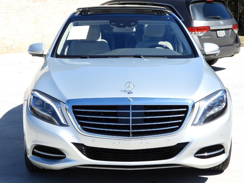 Mercedes-Benz S-Class S550 4MATIC 2014
