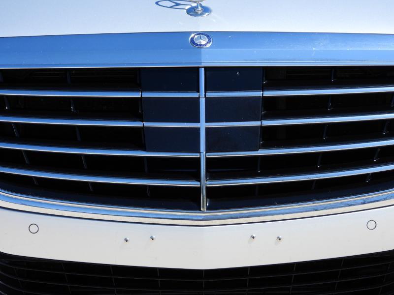 Mercedes-Benz S-Class S550 4MATIC 2014