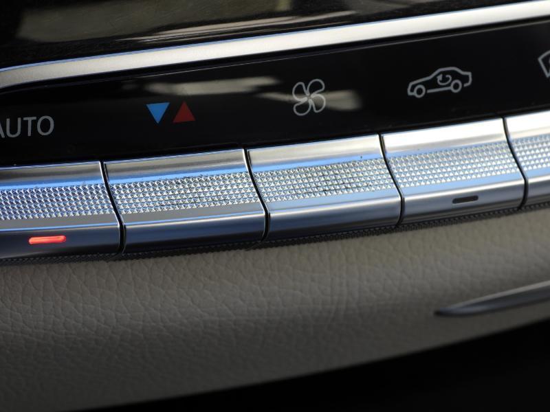 Mercedes-Benz S-Class S550 4MATIC 2014