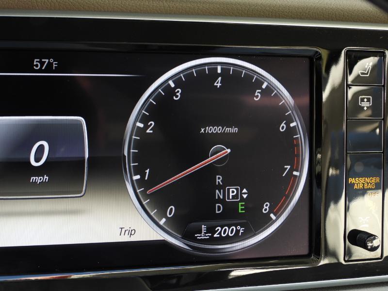 Mercedes-Benz S-Class S550 4MATIC 2014