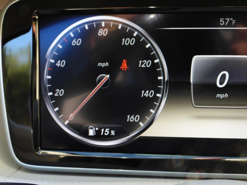 Mercedes-Benz S-Class S550 4MATIC 2014