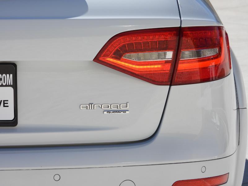 Audi allroad Premium Plus 4D Wagon Qtro 2.0 2014