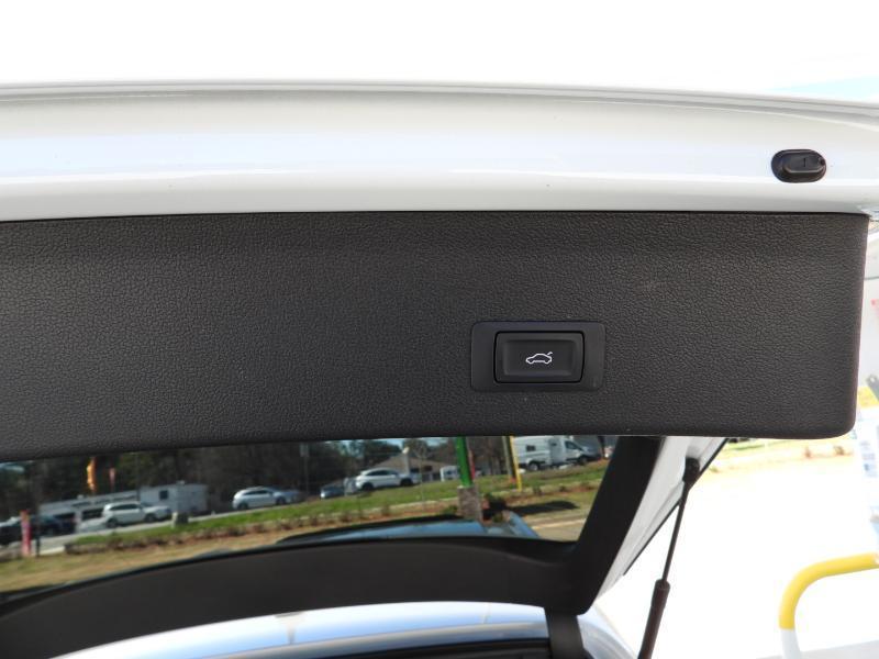 Audi allroad Premium Plus 4D Wagon Qtro 2.0 2014