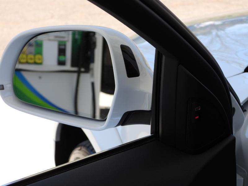 Audi allroad Premium Plus 4D Wagon Qtro 2.0 2014