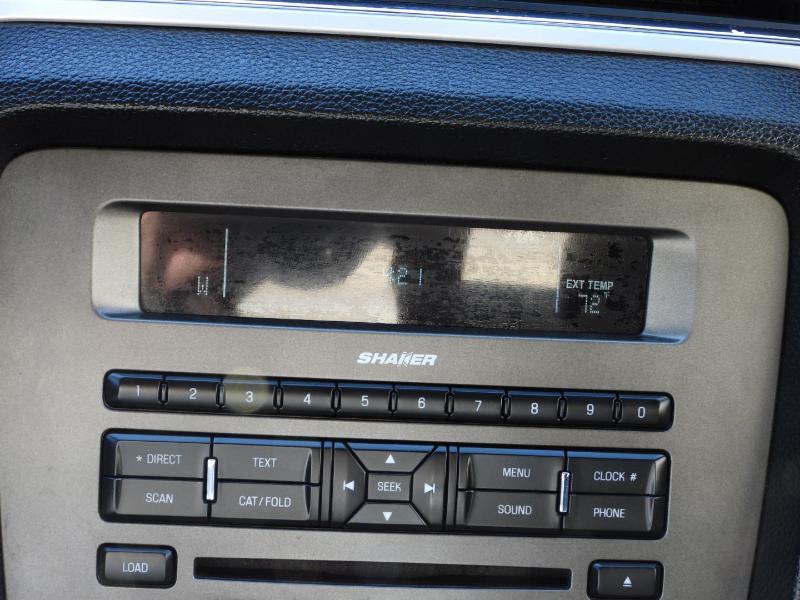 Ford Mustang GT Premium Coupe 2013