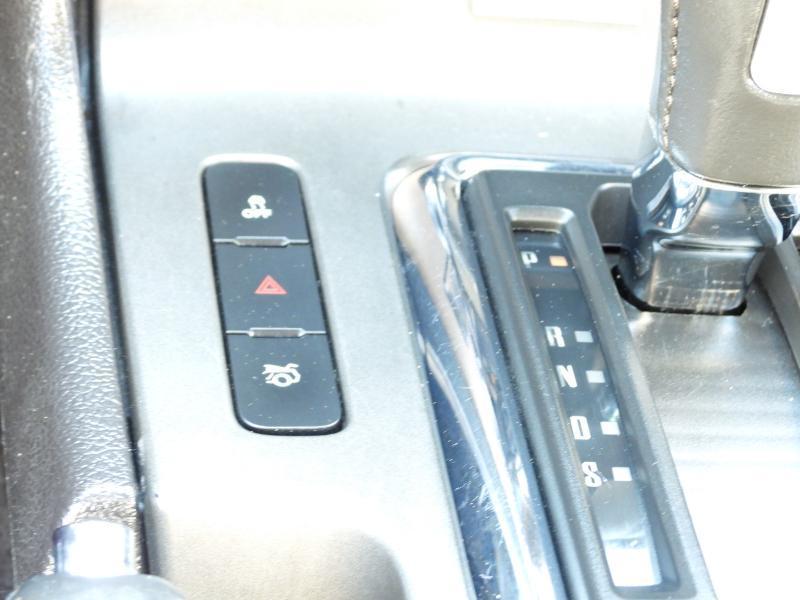 Ford Mustang GT Premium Coupe 2013