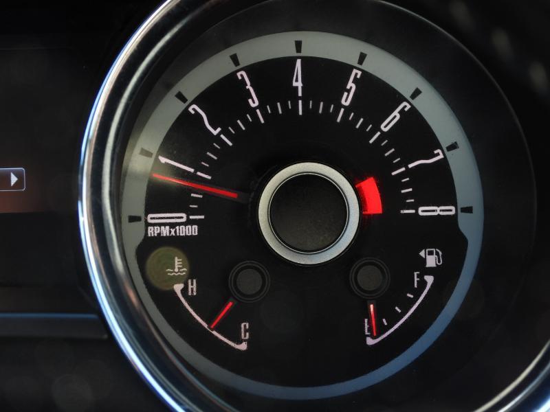 Ford Mustang GT Premium Coupe 2013