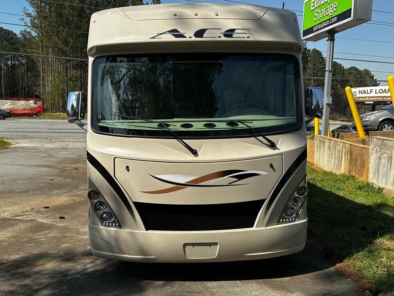 Thor Motor Coach A.C.E.  2017