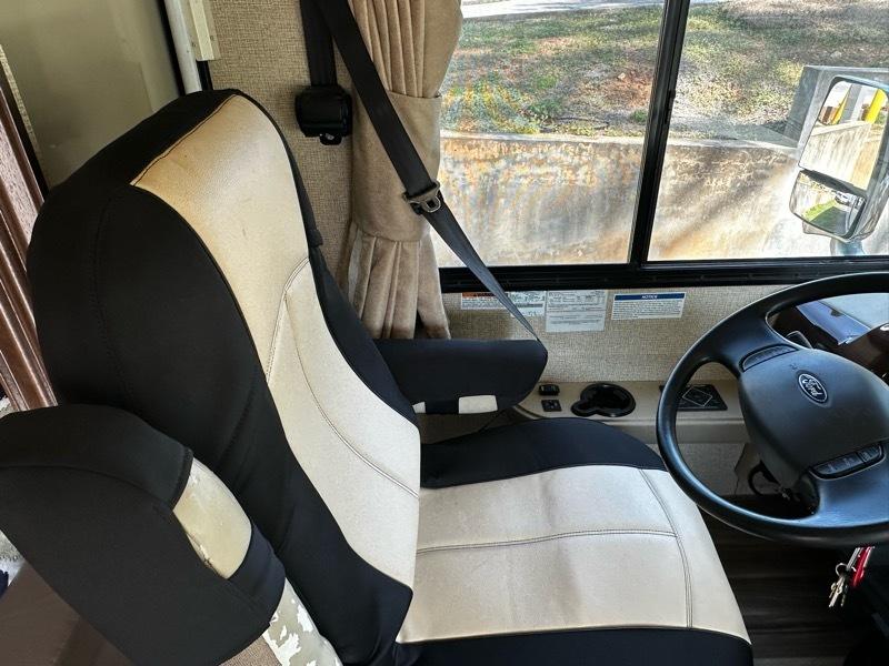 Thor Motor Coach A.C.E.  2017