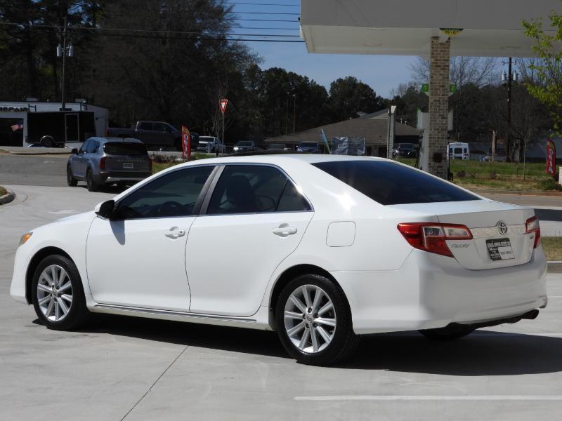 Toyota Camry XLE 2012