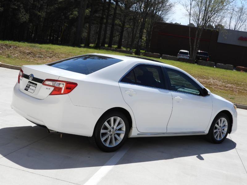 Toyota Camry XLE 2012