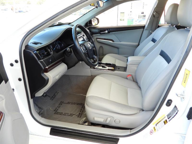 Toyota Camry XLE 2012