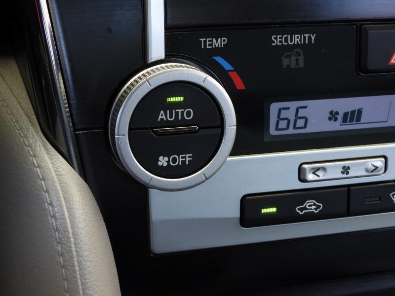 Toyota Camry XLE 2012