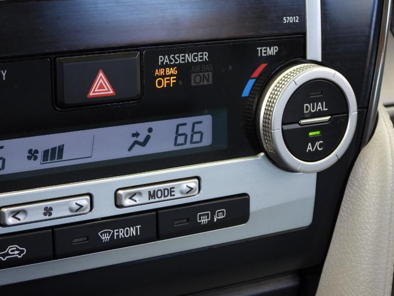 Toyota Camry XLE 2012