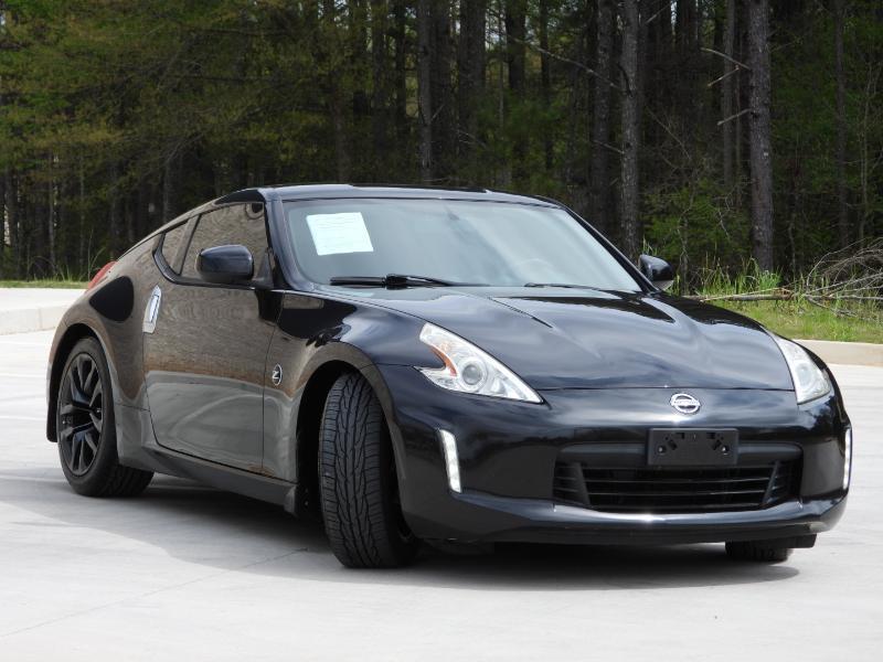 Nissan Z 370Z Coupe Touring 6MT 2017