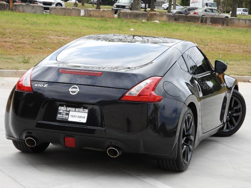 Nissan Z 370Z Coupe Touring 6MT 2017