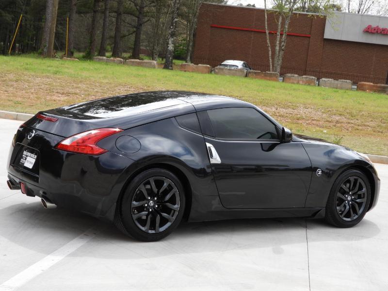 Nissan Z 370Z Coupe Touring 6MT 2017