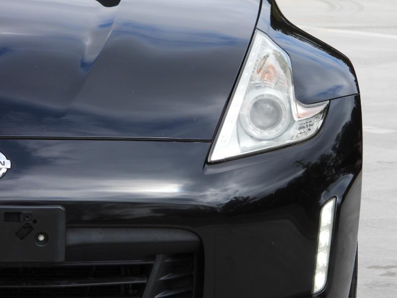 Nissan Z 370Z Coupe Touring 6MT 2017