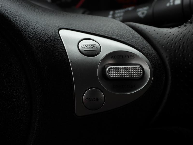 Nissan Z 370Z Coupe Touring 6MT 2017