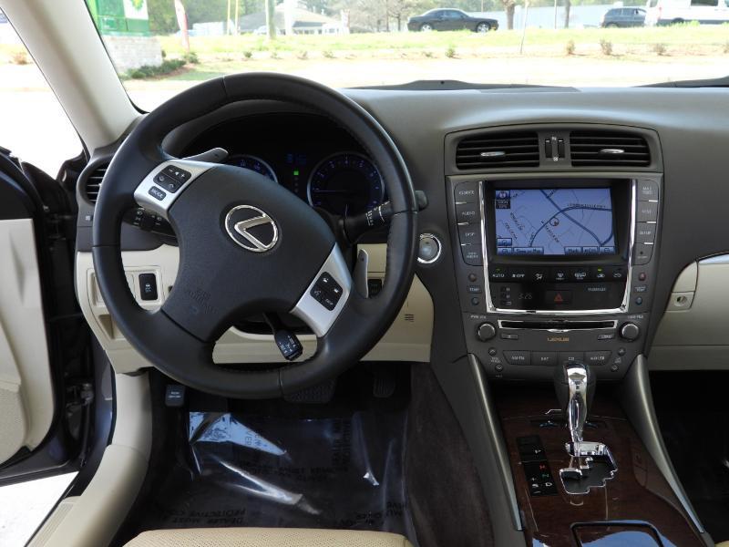 Lexus IS 250 RWD 2012