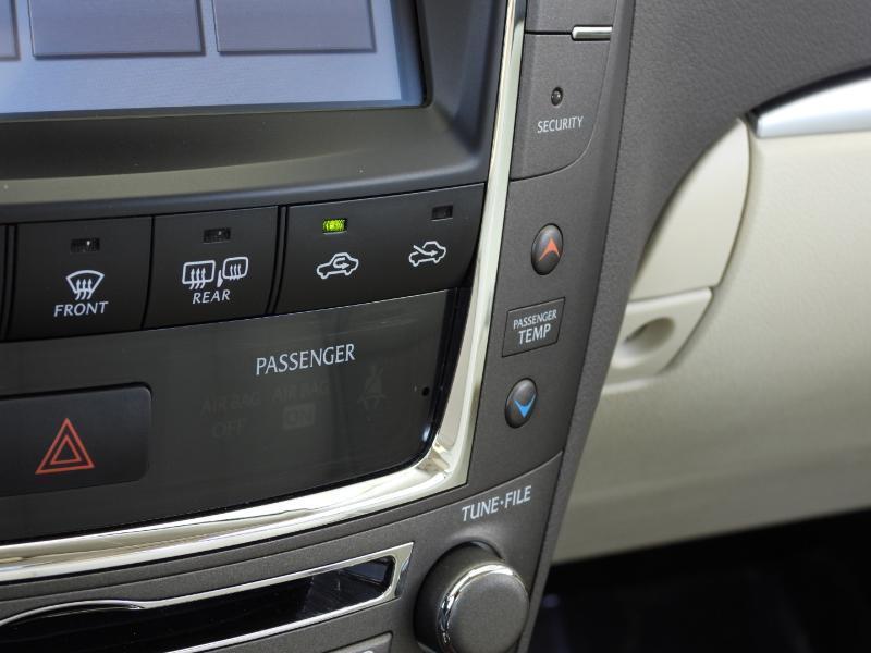 Lexus IS 250 RWD 2012