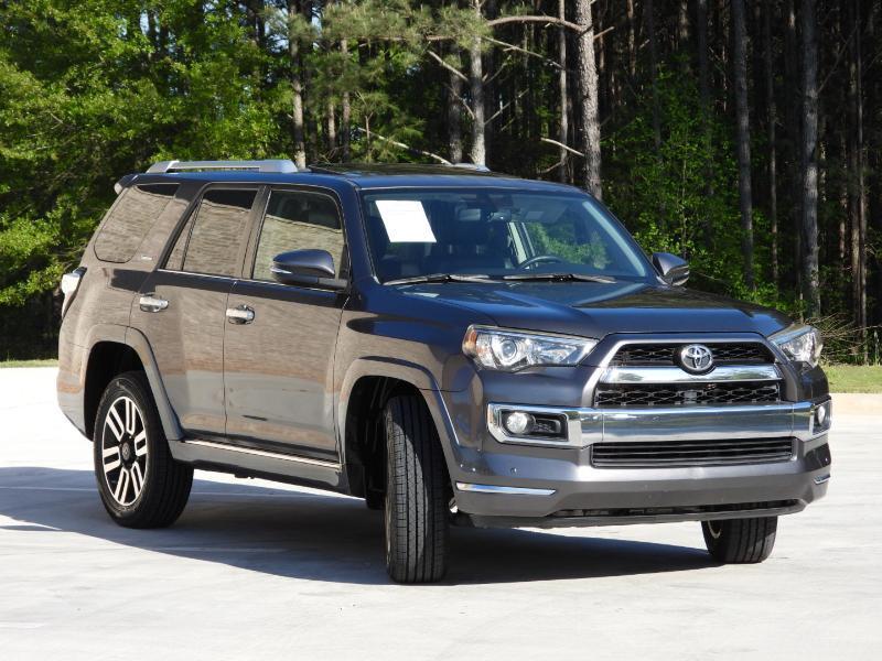 Toyota 4Runner Limited V6 2WD 2016