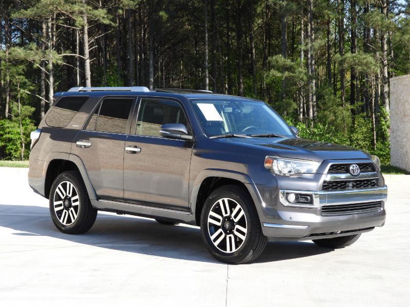 Toyota 4Runner Limited V6 2WD 2016