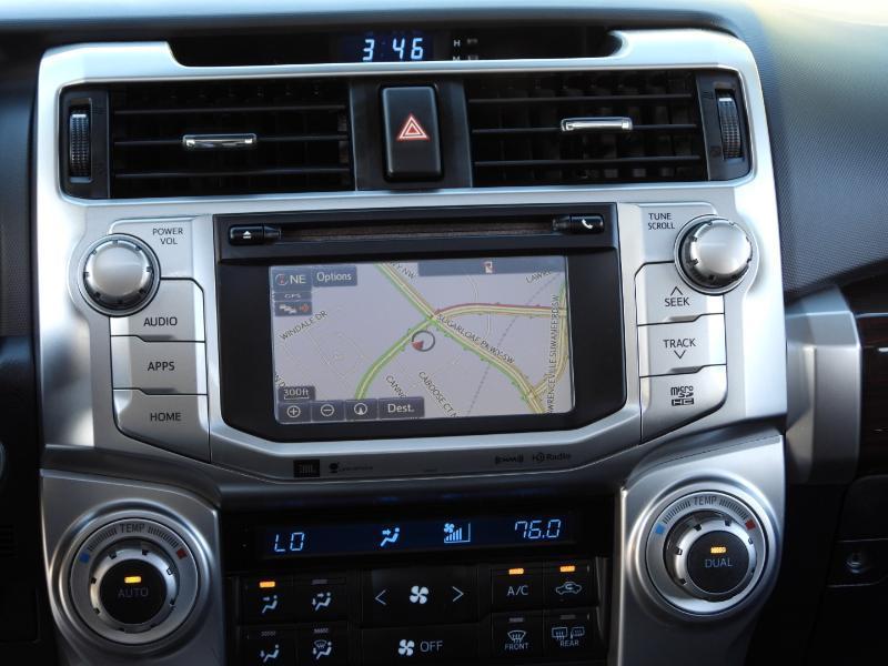 Toyota 4Runner Limited V6 2WD 2016