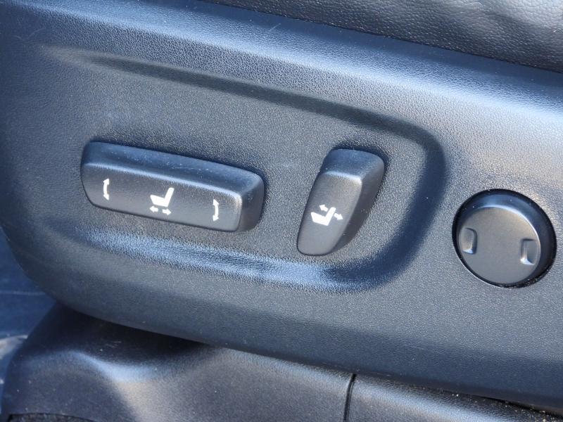 Toyota 4Runner Limited V6 2WD 2016