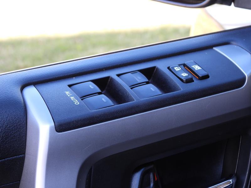 Toyota 4Runner Limited V6 2WD 2016