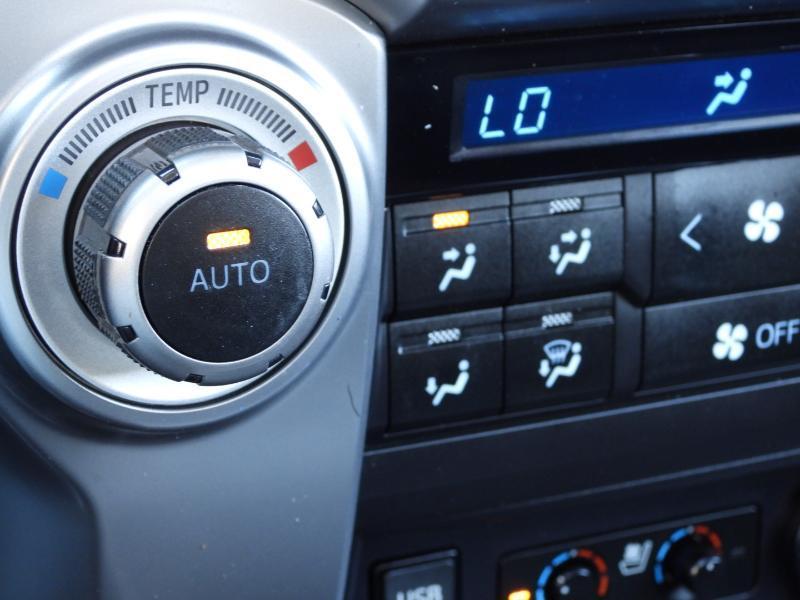 Toyota 4Runner Limited V6 2WD 2016