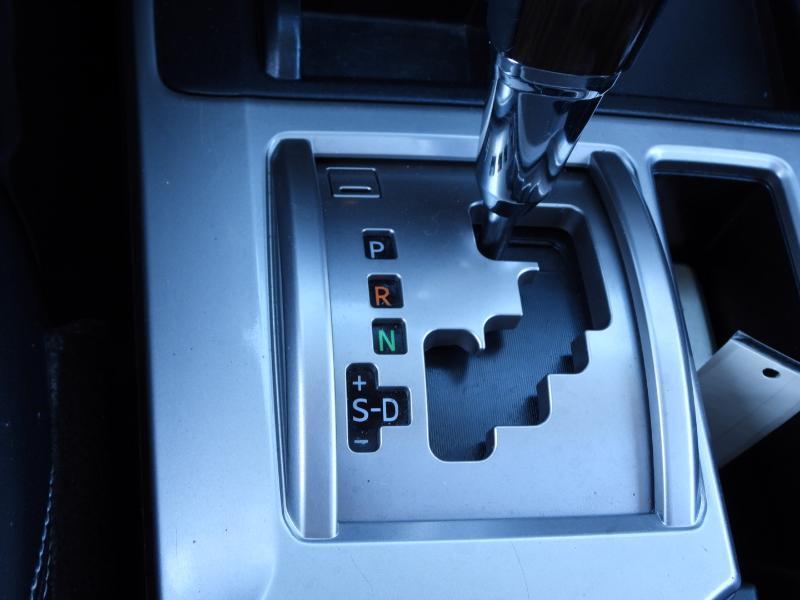 Toyota 4Runner Limited V6 2WD 2016