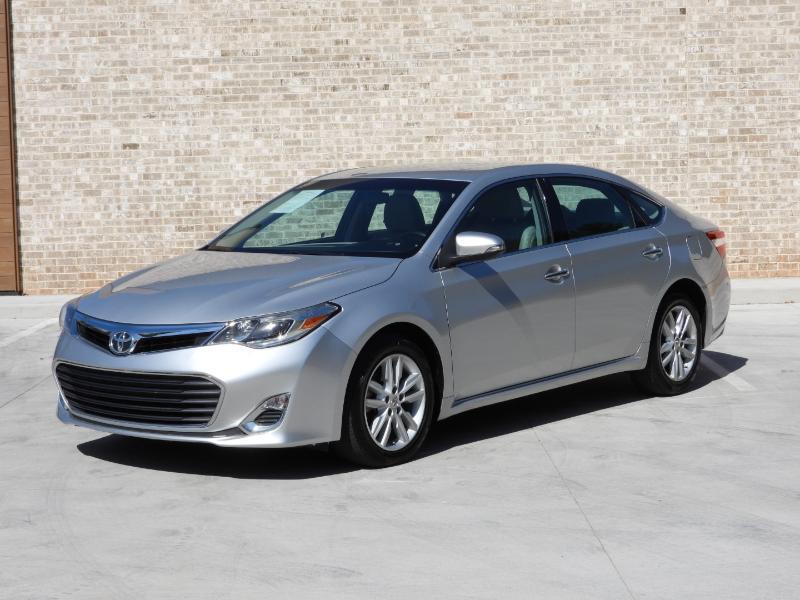 Toyota Avalon XLE Premium 2014