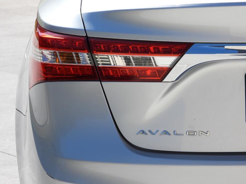Toyota Avalon XLE Premium 2014