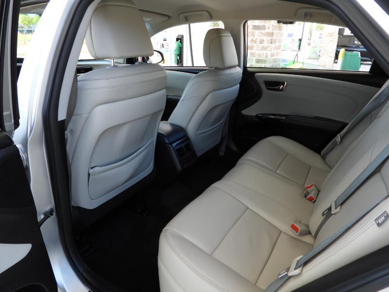 Toyota Avalon XLE Premium 2014