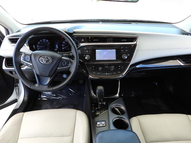 Toyota Avalon XLE Premium 2014