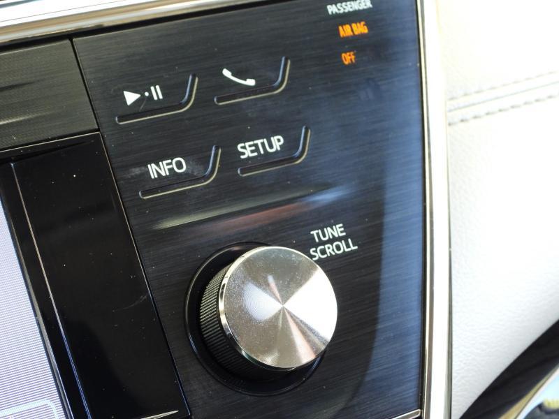 Toyota Avalon XLE Premium 2014