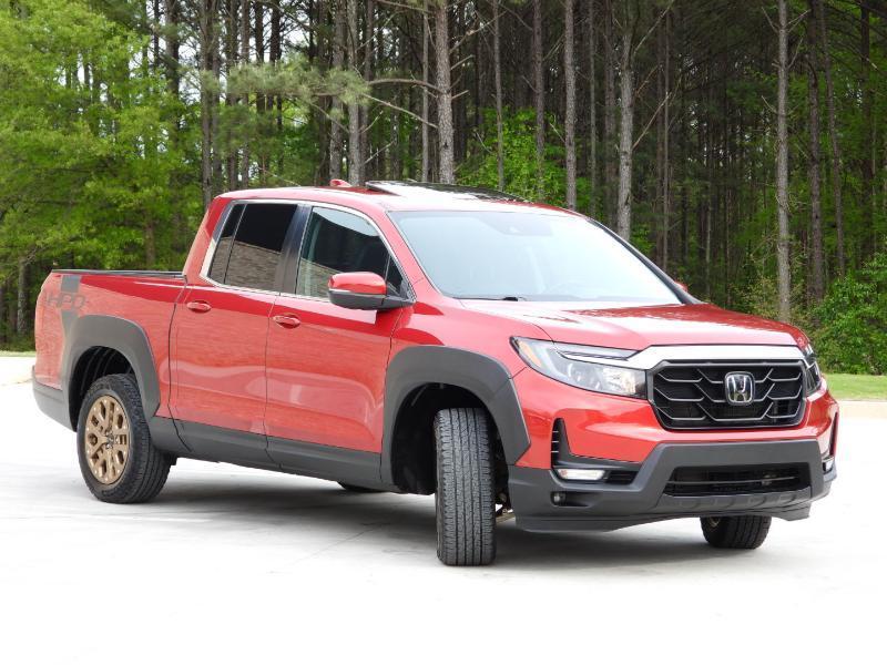 Honda Ridgeline RTL w/ Moonroof & Navigation 2023