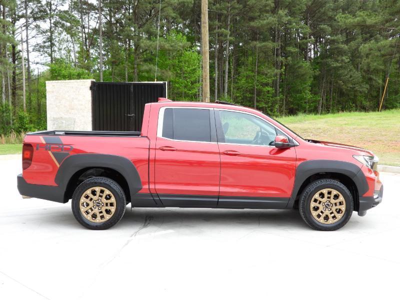 Honda Ridgeline RTL w/ Moonroof & Navigation 2023