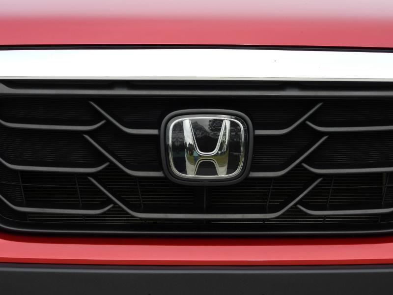 Honda Ridgeline RTL w/ Moonroof & Navigation 2023