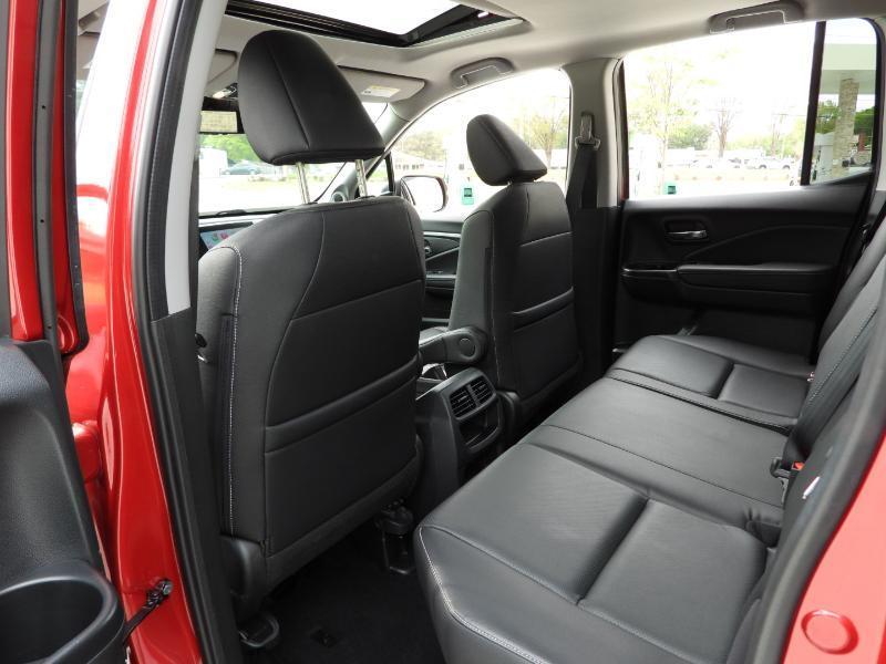 Honda Ridgeline RTL w/ Moonroof & Navigation 2023