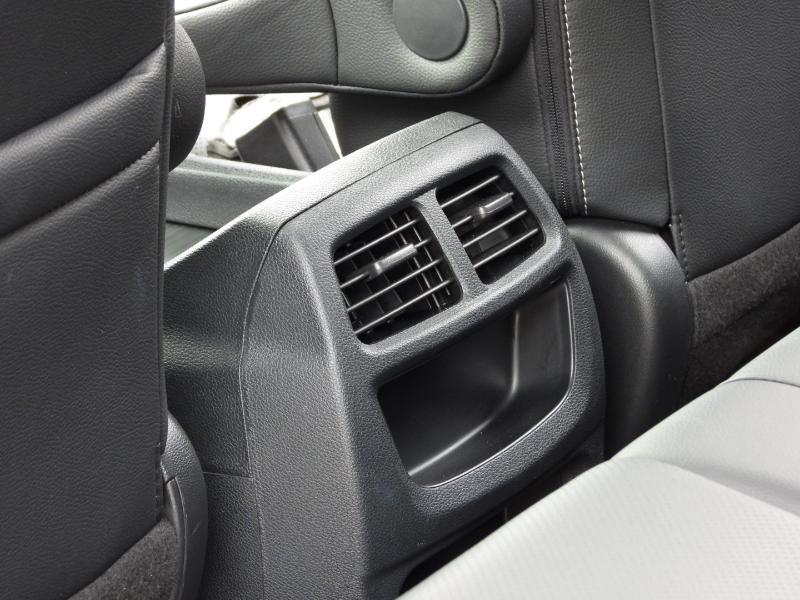 Honda Ridgeline RTL w/ Moonroof & Navigation 2023